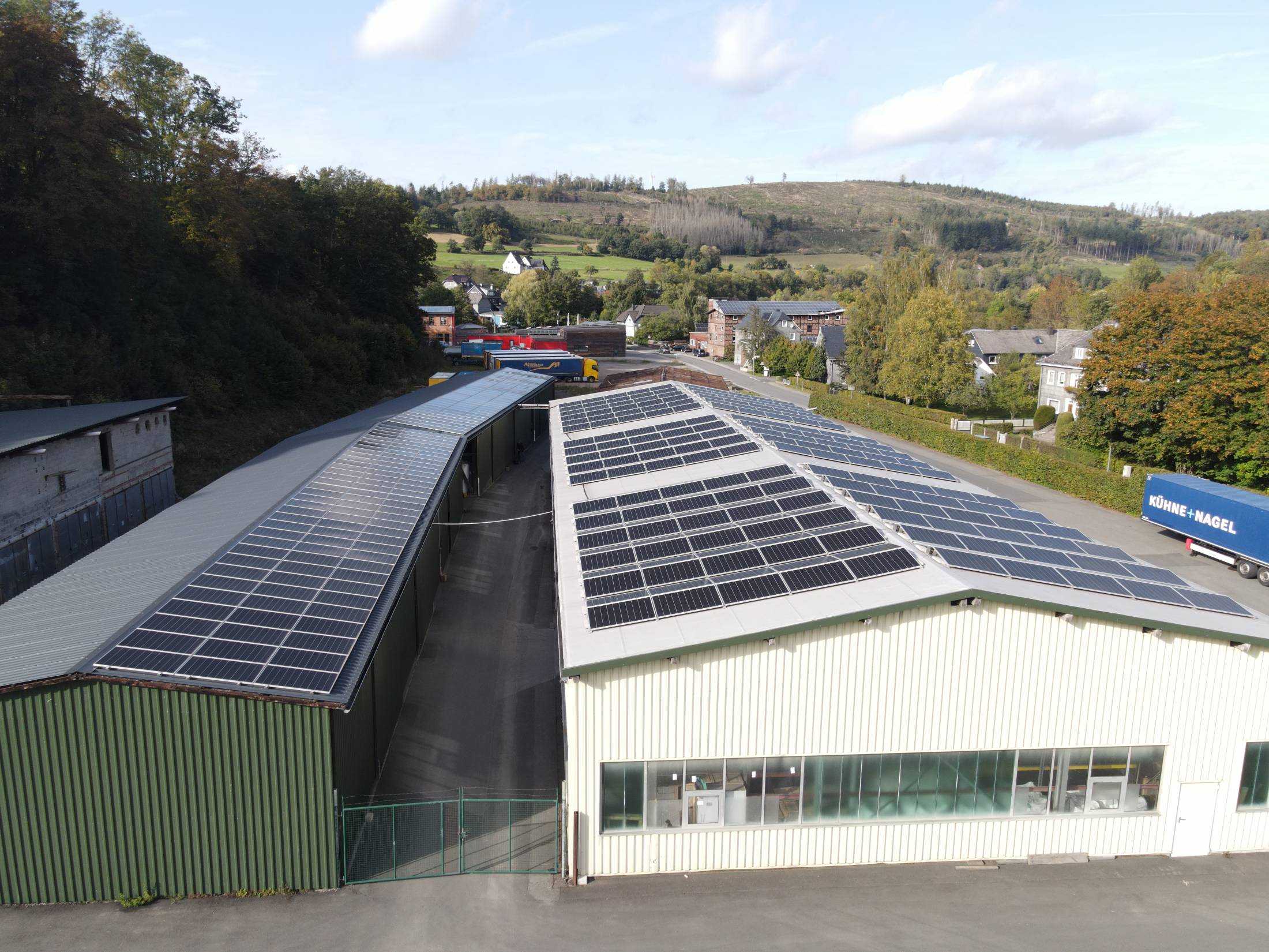 Luftaufnahme des Lagers in Erndtebrück mit Außenflächen